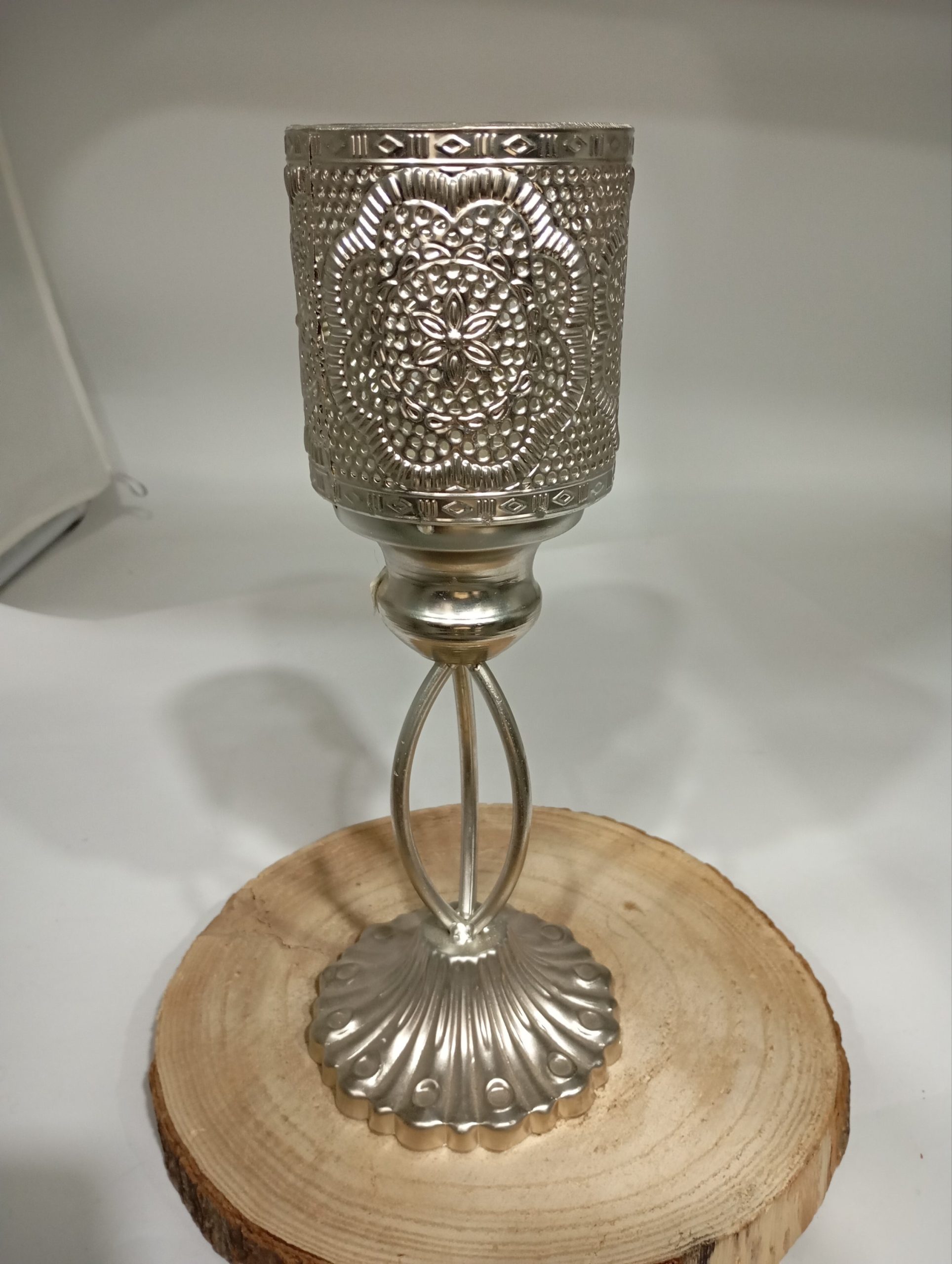 Candelabro plateado