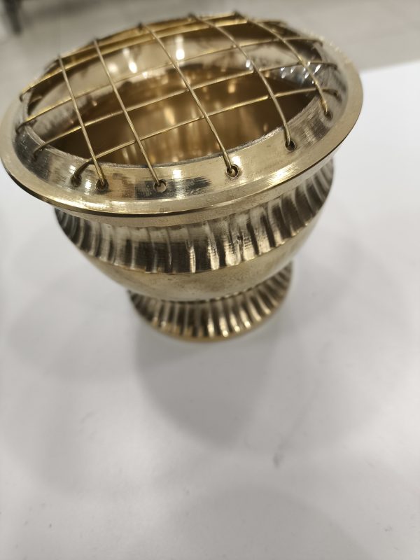 Incensario de bronce