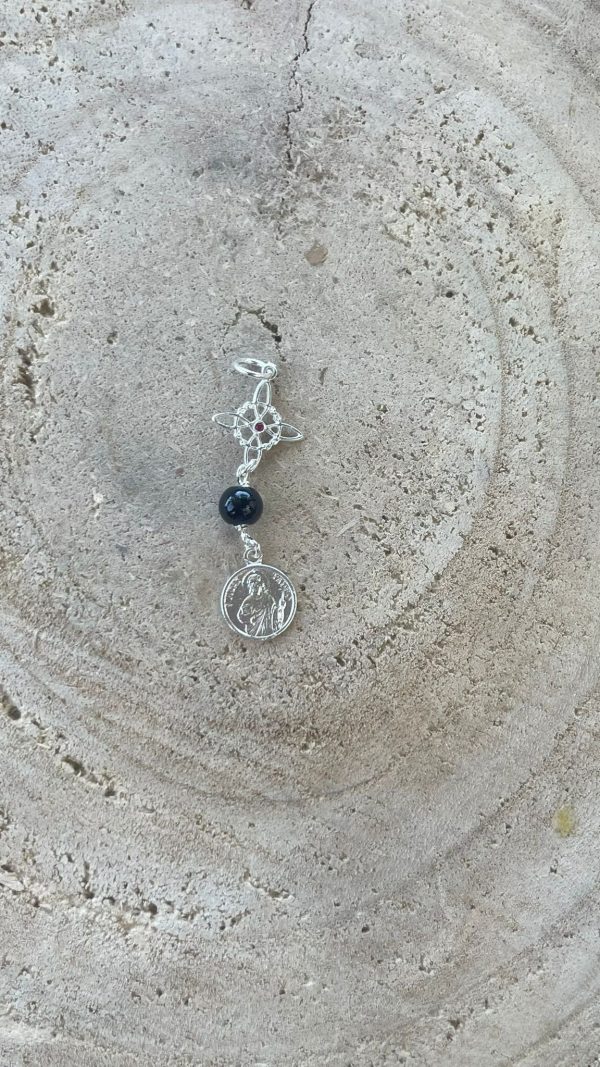 Colgante Nudo de Bruja, San Judas Tadeo y Turmalina negra