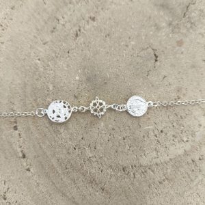 Pulsera triple protección