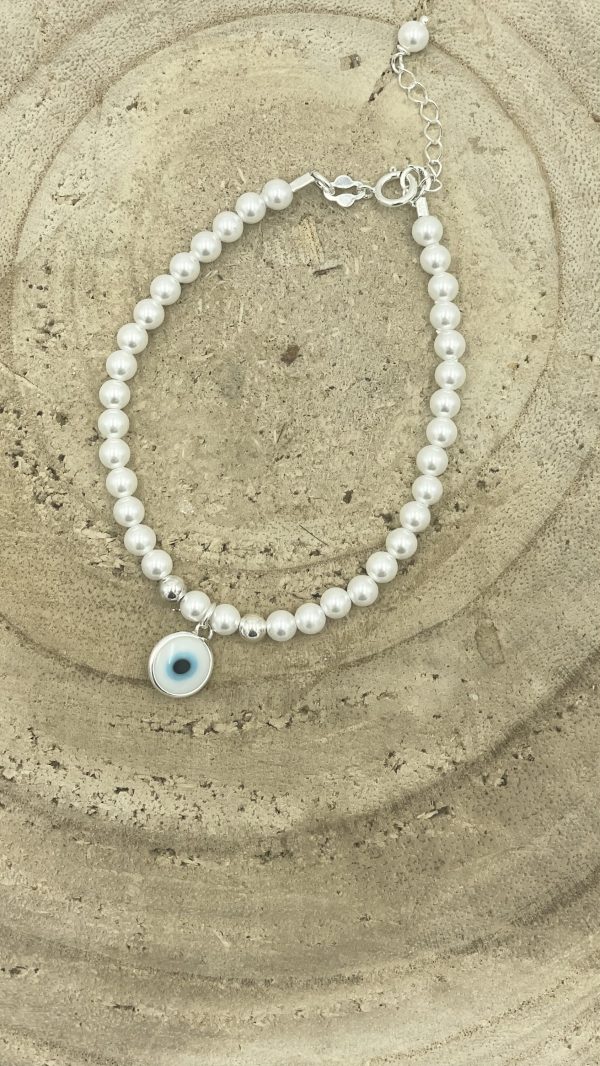 Pulsera de perlas con ojo turco en Nácar
