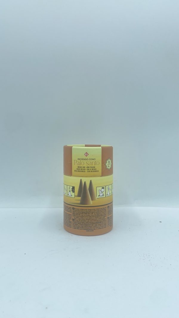 Conos de palo santo