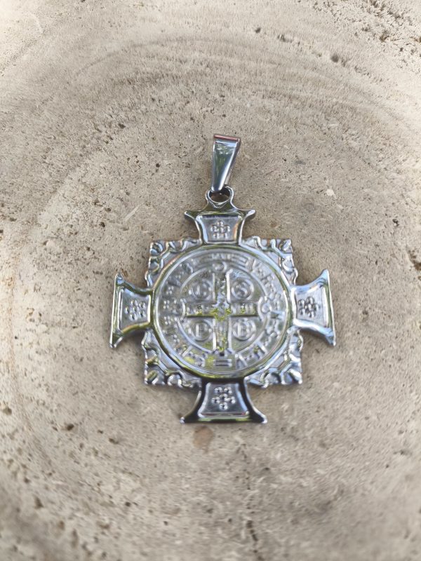 Colgante Cruz de San Benito en acero - Imagen 2
