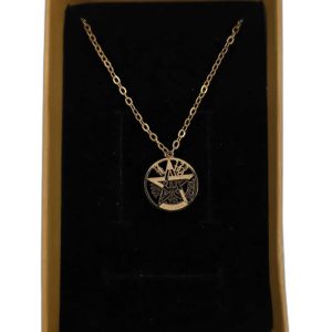 Colgante Tetragrámaton en acero dorado