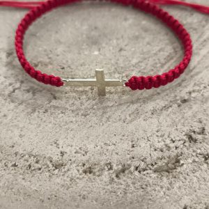 Pulsera de macramé roja con el infinito en plata de ley