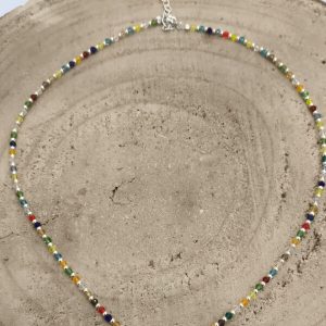 Gargantilla de cristales multicolor