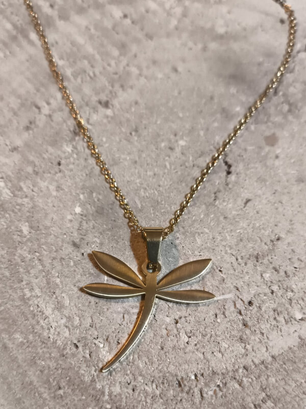 Colgante Libélula en acero dorado