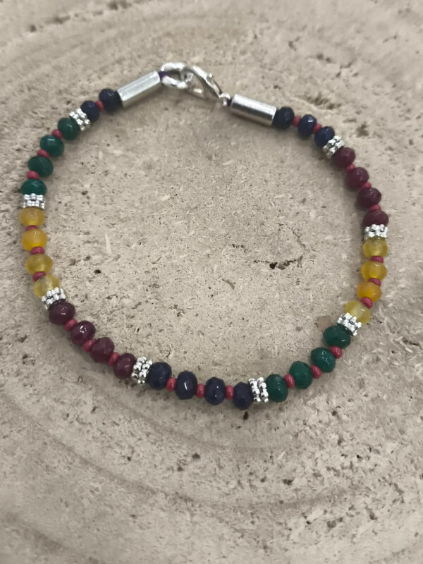 Pulsera mix de minerales - Rubí, Esmeralda, Zafiro Azul y Citrino